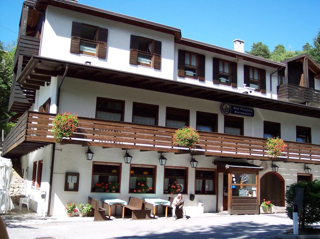 Appartamenti Vacanze Lagolo Lagolo di Calavino Екстериор снимка